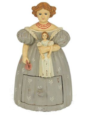 Mädchen mit Puppe Schubladenschrank 22 cm